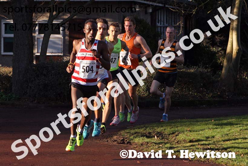 Saltwell Harriers 10k Road Race, Gateshead. Photo:  David T. Hewitson/Sports for All Pics